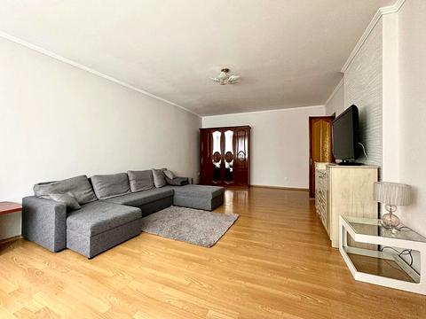 квартира за адресою Залізнична вул., 2