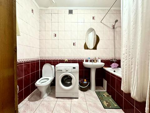 квартира за адресою Залізнична вул., 2