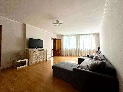 квартира за адресою Залізнична вул., 2