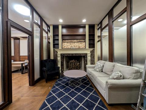 комерційна за адресою Жилянська вул., 72-А