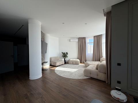 квартира по адресу Космонавтов просп., 49