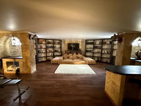 дом по адресу Молодіжна, 25-а