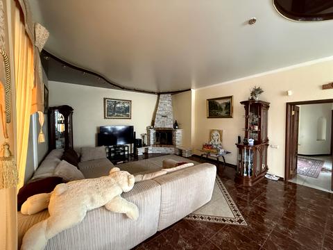 дом по адресу Молодіжна, 25-а