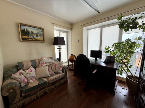 дом по адресу Молодіжна, 25-а