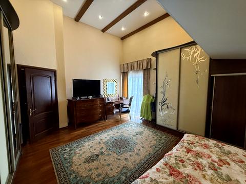 дом по адресу Молодіжна, 25-а