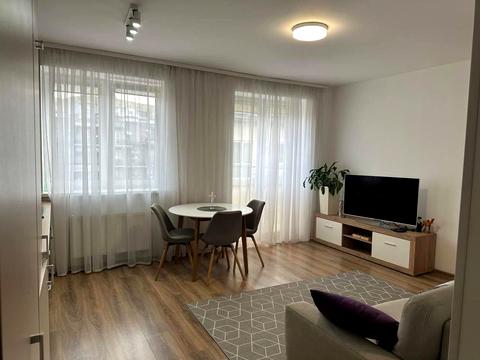 квартира за адресою Джерельна вул., 89