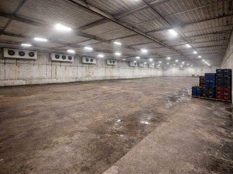 коммерческая по адресу Богдана Хмельницкого просп. (Героев Сталинграда), 1