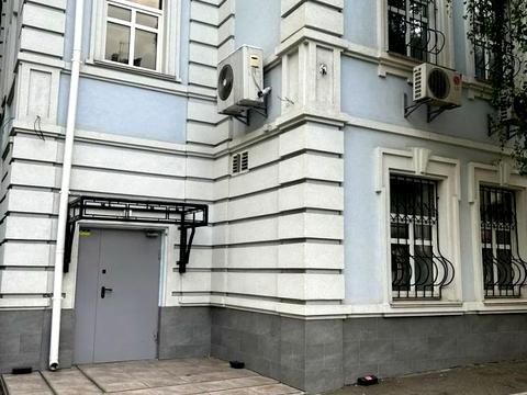 коммерческая по адресу Саксаганского ул., 111А