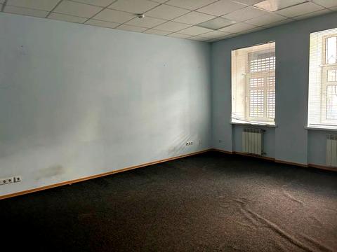 коммерческая по адресу Саксаганского ул., 111А