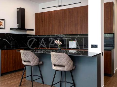 дом по адресу с. Вишенки, Золочівська