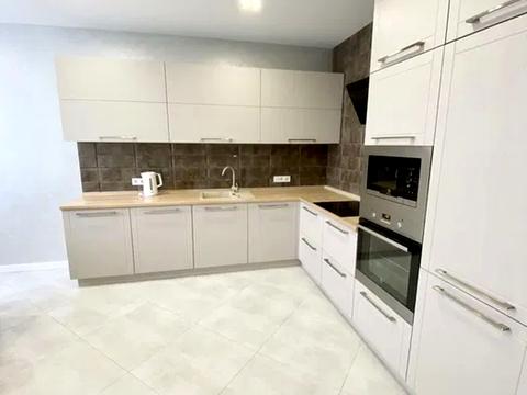 квартира за адресою Кахи Бендукідзе вул., 2