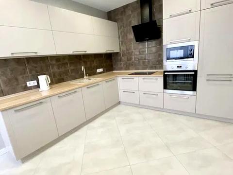 квартира за адресою Кахи Бендукідзе вул., 2