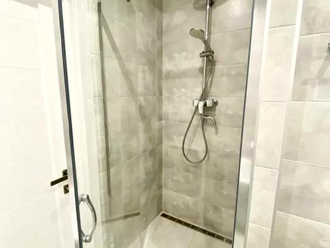 квартира за адресою Кахи Бендукідзе вул., 2