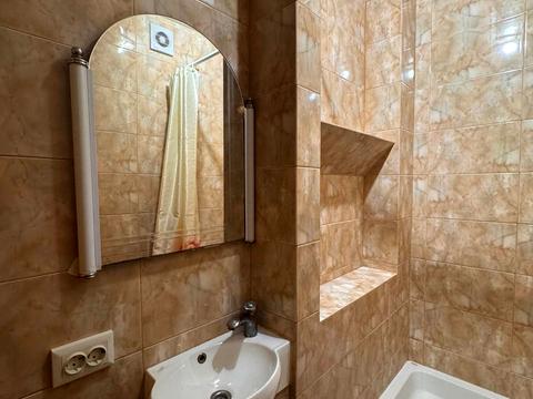 квартира за адресою Червоної Калини просп., 64