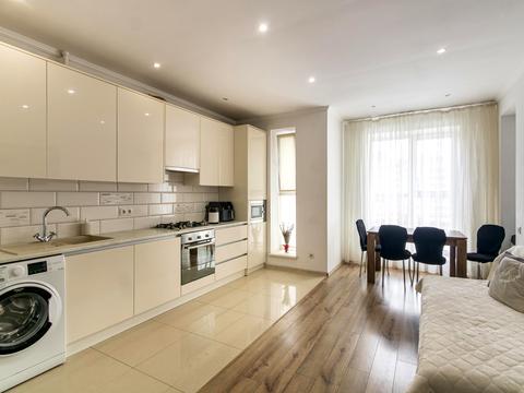 квартира за адресою Галицька, 120а