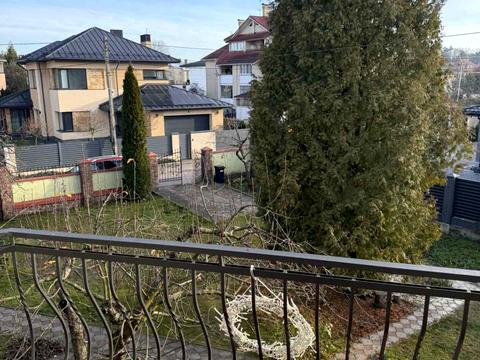 дом по адресу пгт. Брюховичи, Ясная ул., 7