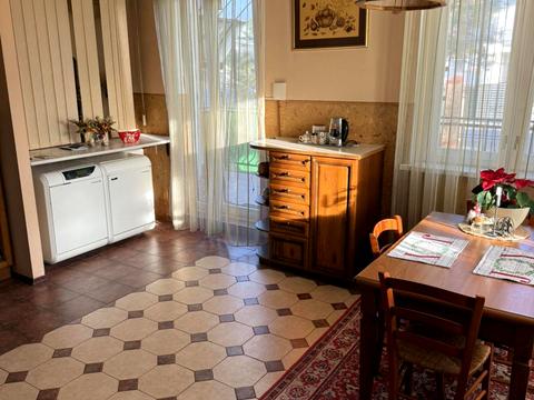 дом по адресу пгт. Брюховичи, Ясная ул., 7