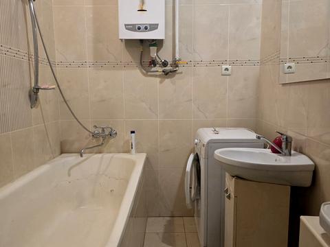 квартира за адресою Академіка Олександра Богомольця вул., 4