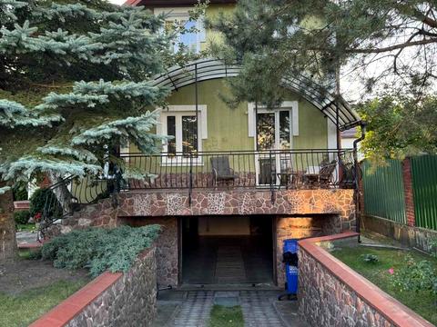 дом по адресу пгт. Брюховичи, Ясная ул., 7