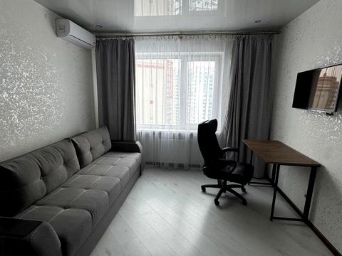 квартира за адресою Бориса Гмирі вул., 12-Б