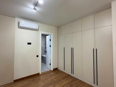 квартира за адресою Степана Бандери вул., 77-Б