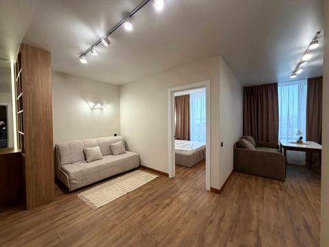 квартира за адресою Степана Бандери вул., 77-Б