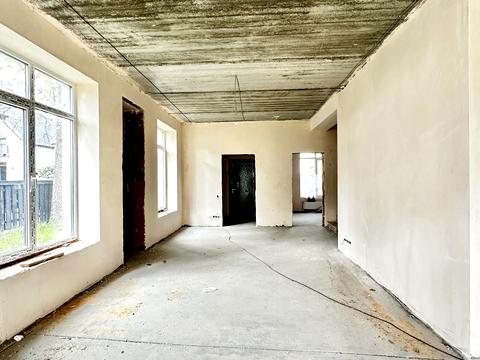 дом по адресу Евгения Коновальца ул.