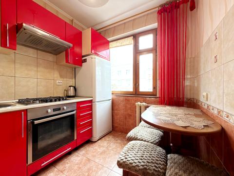 квартира за адресою Наукова вул., 66