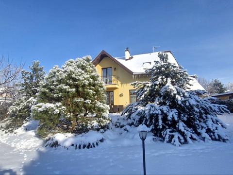 будинок за адресою Дзвінкова