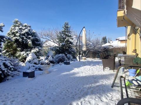 будинок за адресою Дзвінкова