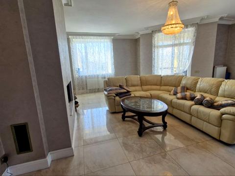 будинок за адресою Дзвінкова