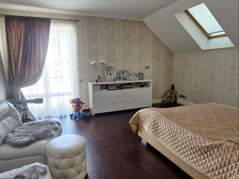 будинок за адресою Дзвінкова