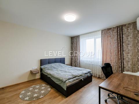 квартира за адресою Ревуцького вул., 40-Г