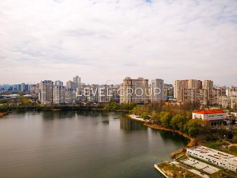 квартира за адресою Ревуцького вул., 40-Г