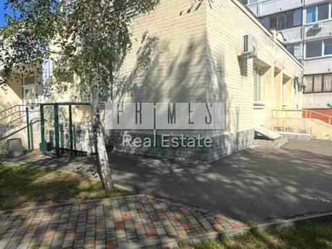 комерційна за адресою Соломії Крушельницької вул., 5