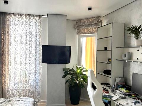 квартира по адресу Литературная ул., 1а