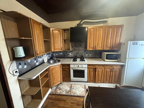 квартира за адресою Полковника Лазуренка пров. (Желваківського), 6