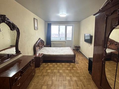 квартира за адресою Полковника Лазуренка пров. (Желваківського), 6