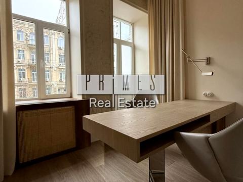 коммерческая по адресу Саксаганского ул., 33