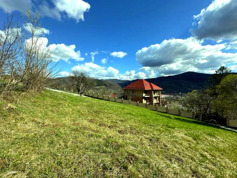 участок по адресу 