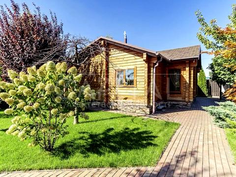 дом по адресу космонавтів, 32