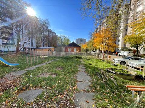 ділянка за адресою Верхня Берегова вул., 25/1