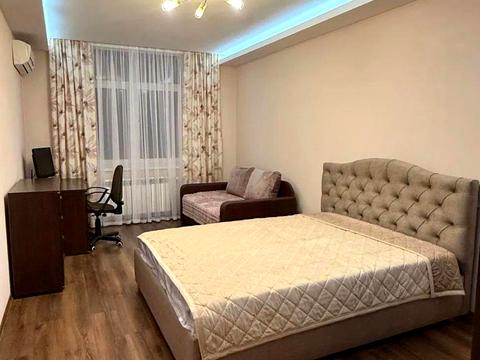 квартира за адресою Драгоманова вул., 40-Е