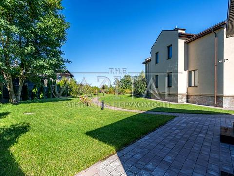 будинок за адресою Світанкова