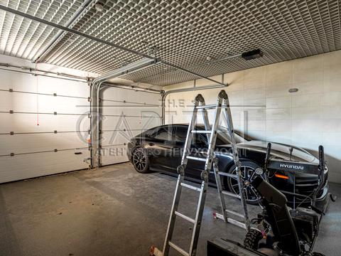 будинок за адресою Світанкова