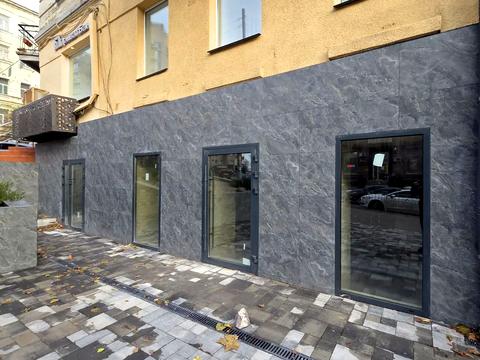 коммерческая по адресу Саксаганского ул., 61