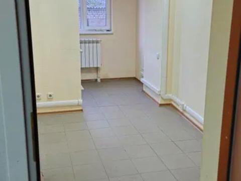 комерційна за адресою Мироносицька вул., 79