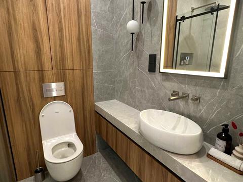 квартира по адресу Салютная ул., (Будинок 02301-02303)