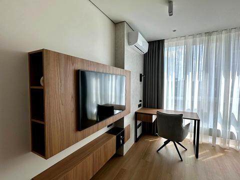 квартира по адресу Салютная ул., (Будинок 02301-02303)