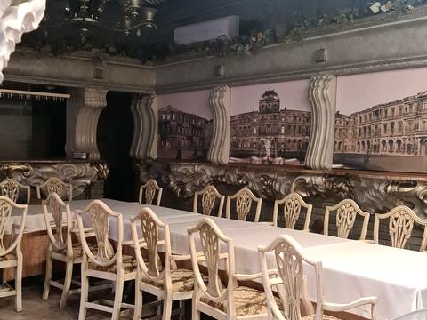 комерційна за адресою Чернівці, Університетська вул., 21